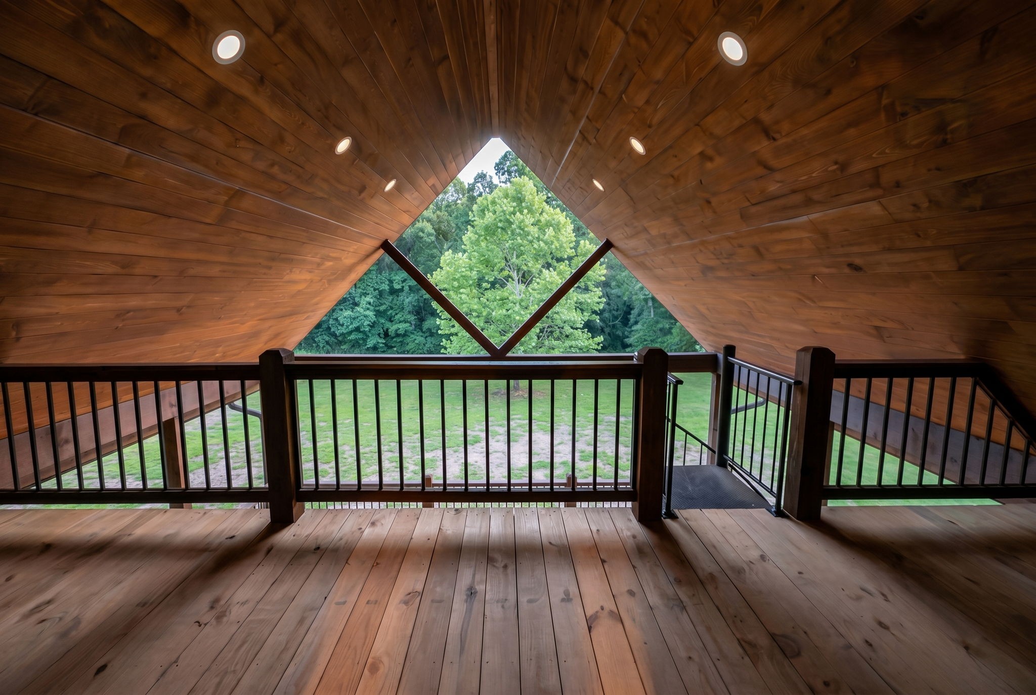 2909 B Beech Log Road Watertown, TN 37184 - Photo 36 of 67 a view of balcony with wooden floor & fence