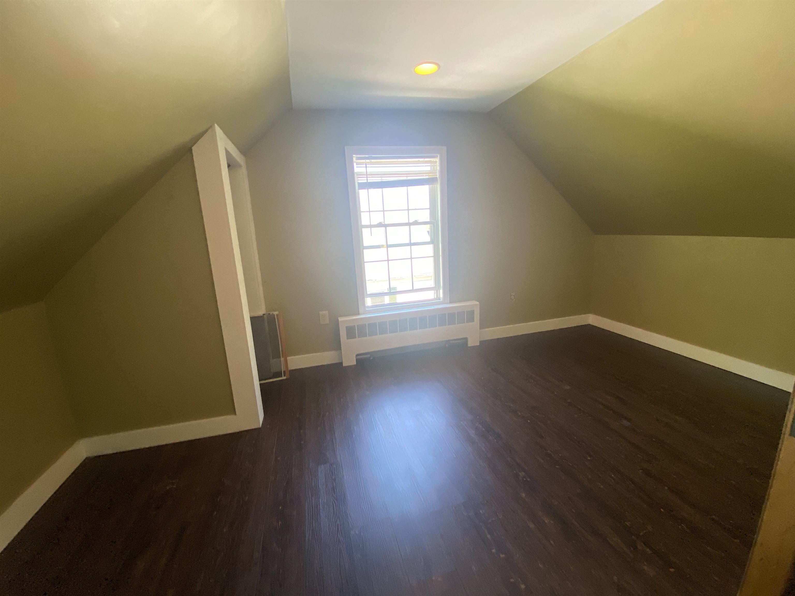 57 Winchester Street Keene, NH 03431 - Photo 10 of 24