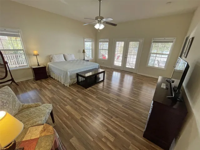 $899,000 | 462 Dogwood Lane West, Crockett, TX 75835