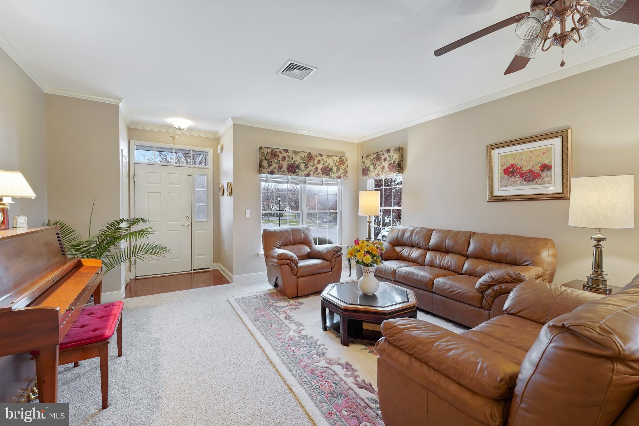 1812 Risser Lane Lancaster, PA 17601 - Photo 3 of 33 Gallery Image 3