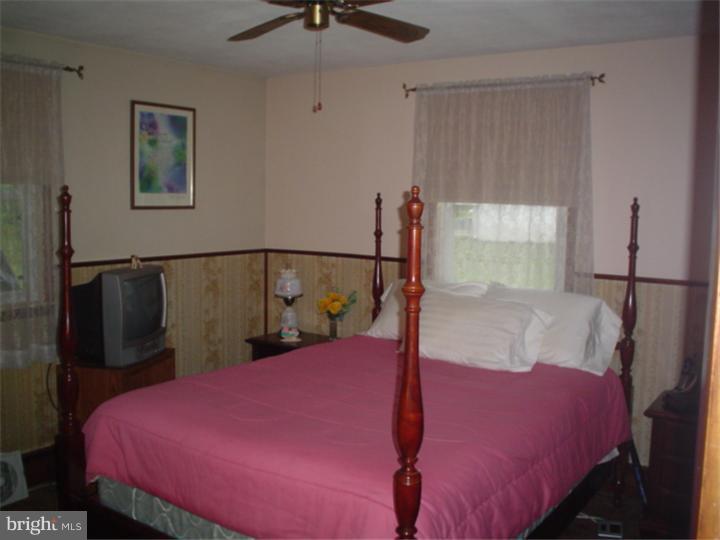Bedroom - Main