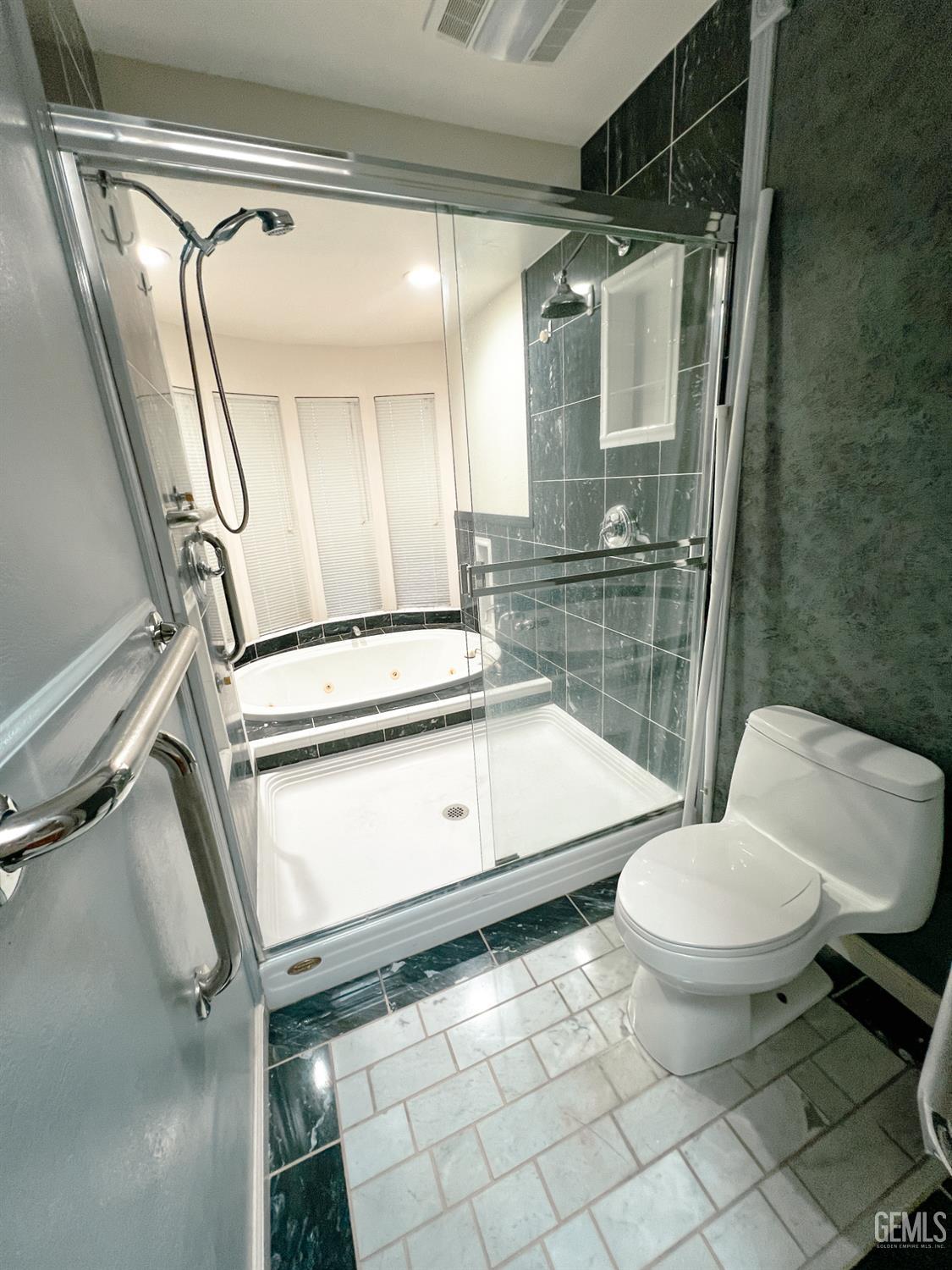 Undisclosed Address Wasco, CA 93280 - Photo 19 of 47