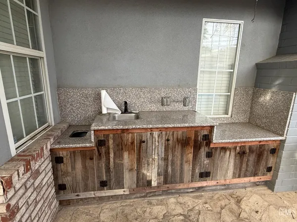 $380,000 | Undisclosed Address, Wasco, CA 93280