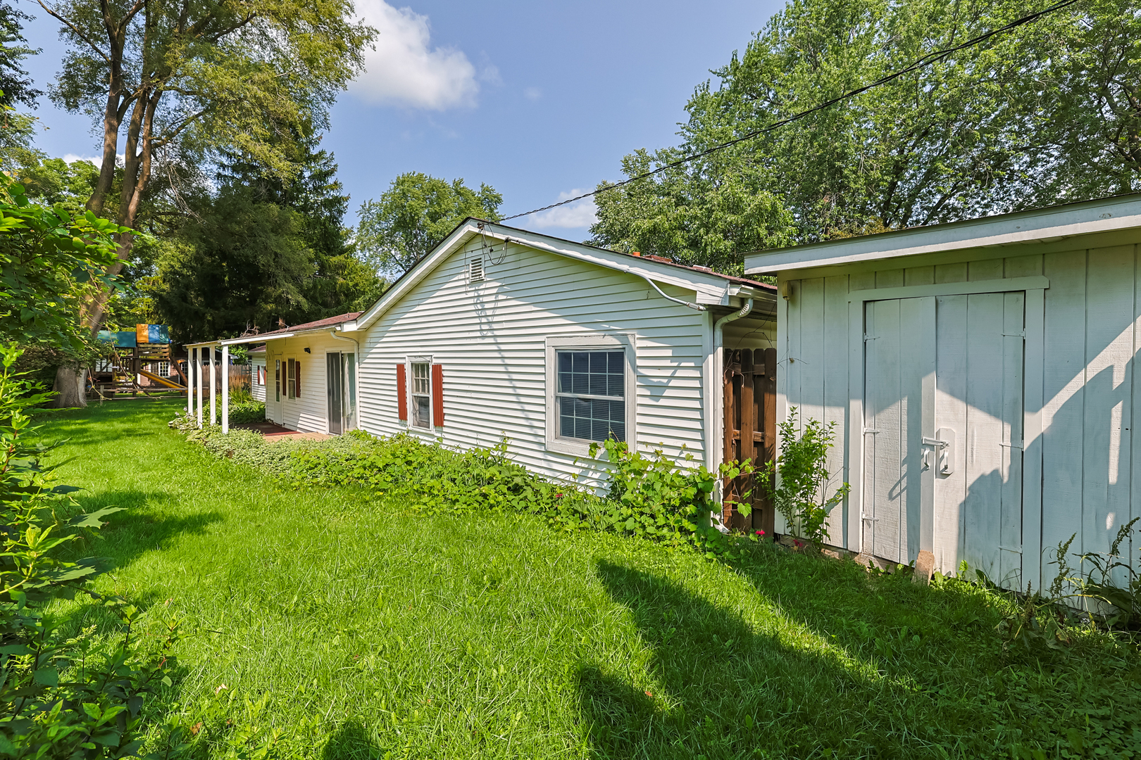 13065 West Blanchard Road Waukegan, IL 60087 - Photo 9 of 35