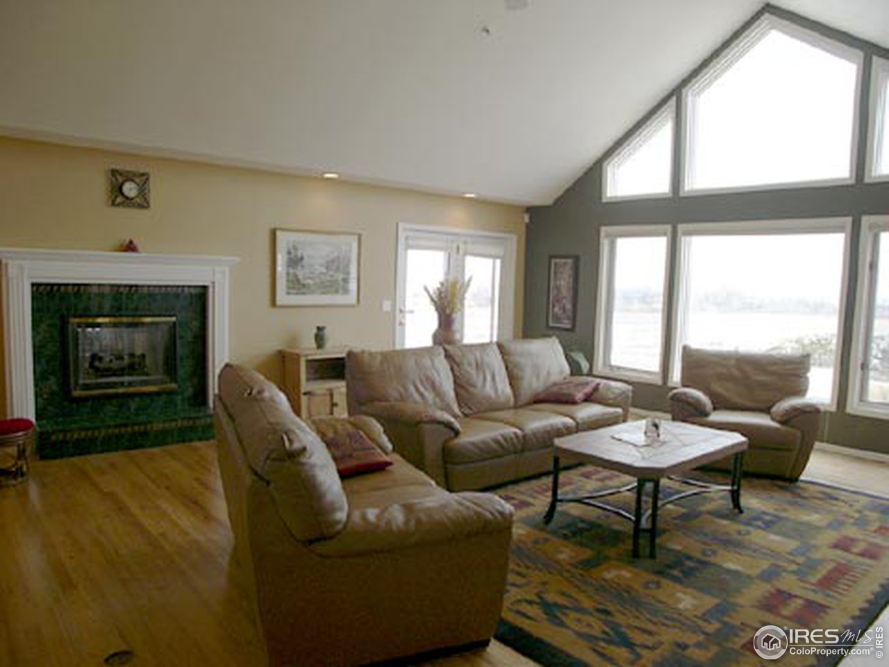 13763 East County Line Road Longmont, CO 80504 - Photo 4 of 15