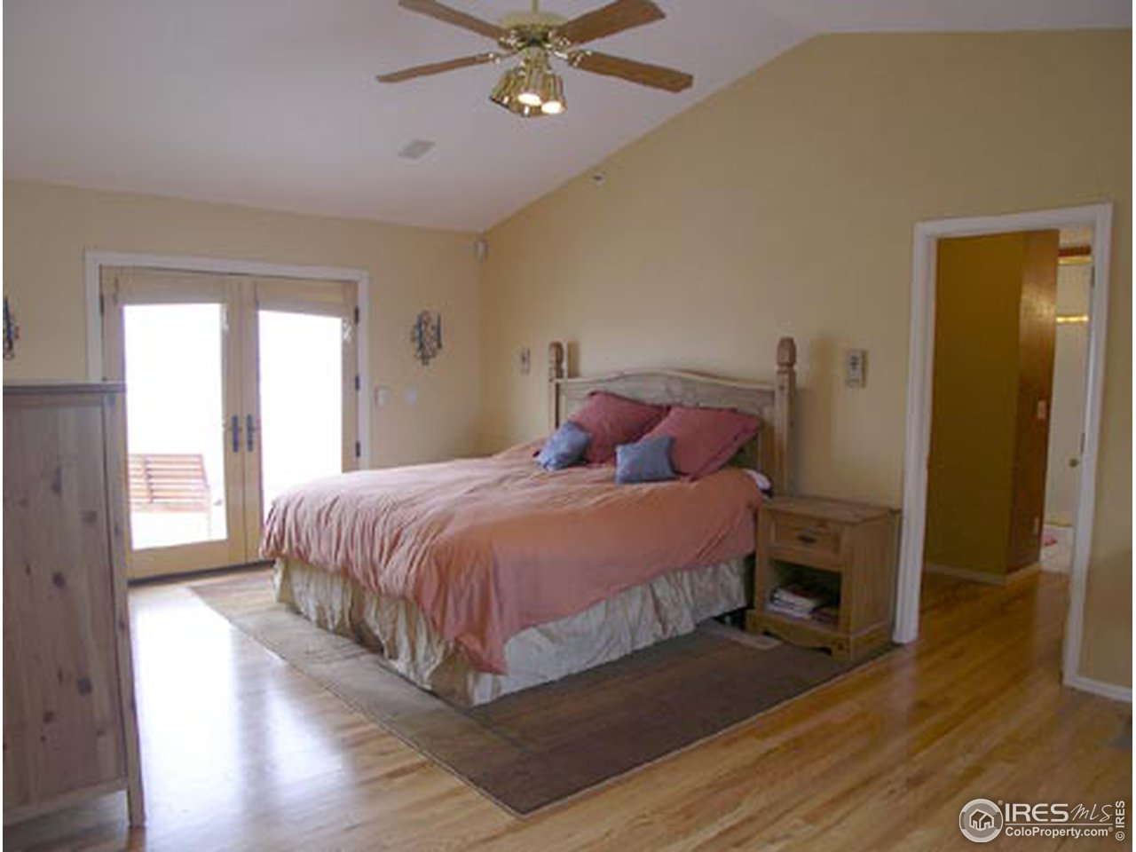 13763 East County Line Road Longmont, CO 80504 - Photo 8 of 15