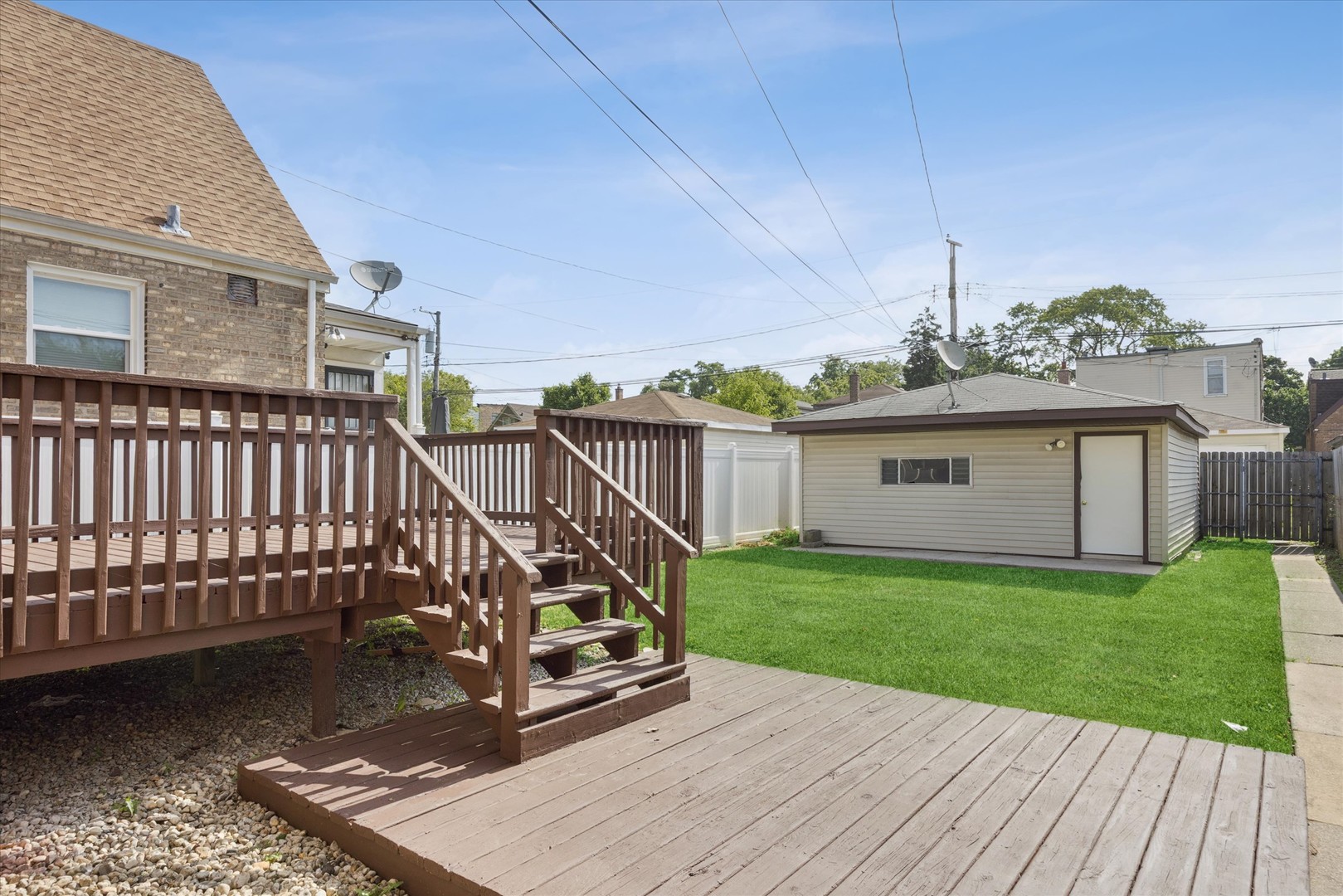 10141 South Rhodes Avenue Chicago, IL 60628 - Photo 14 of 19