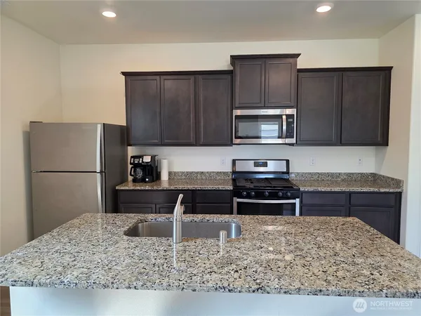 $3,000 | 28412 77th Drive Northwest, Stanwood, WA 98292