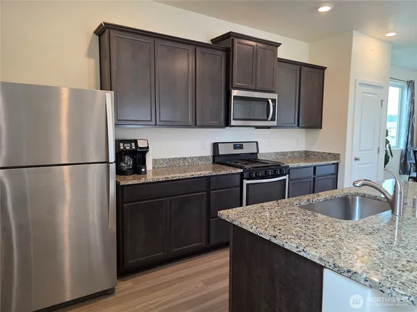 $3,000 | 28412 77th Drive Northwest, Stanwood, WA 98292