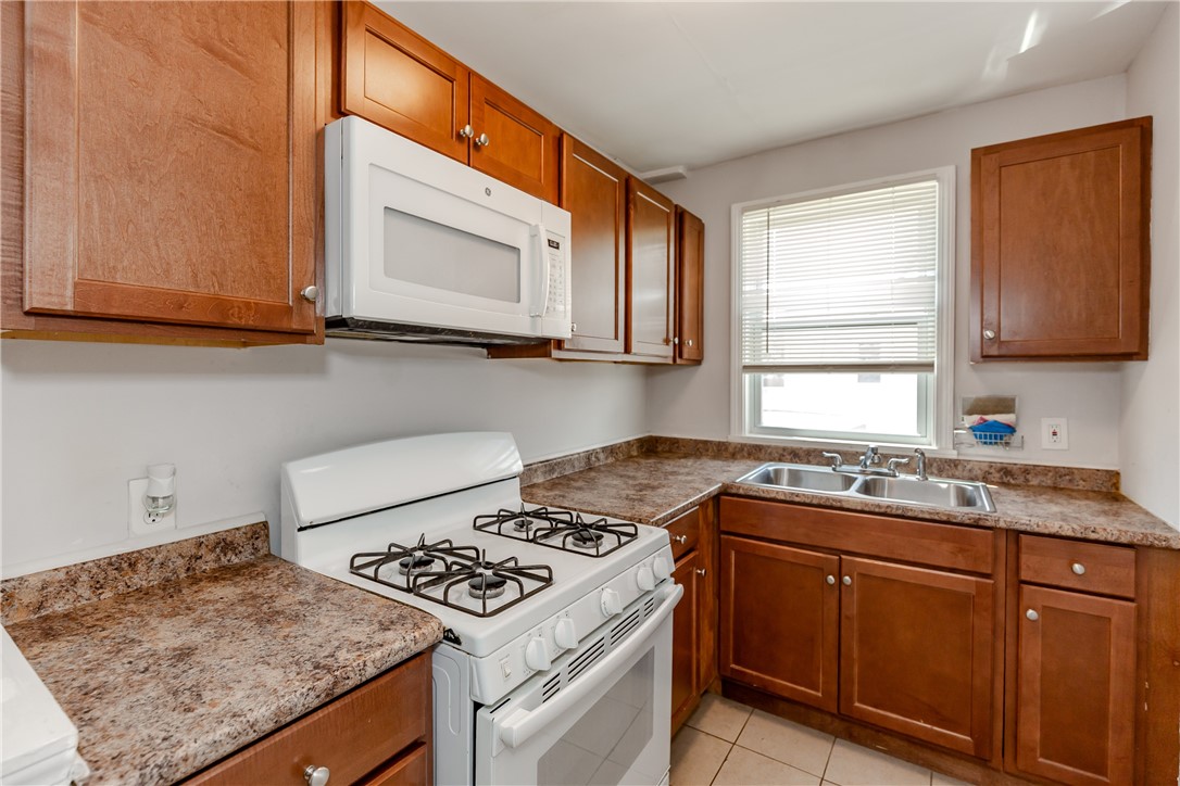 150 North Bend Street Pawtucket, RI 02860 - Photo 8 of 17 Kitchen