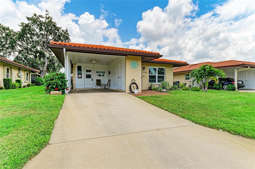 3213 Mercer Road Bradenton, FL 34207 - Photo 4 of 34 Gallery Image 4