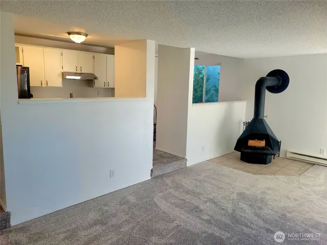 $347,950 | 18100 15th Avenue Northeast, Unit C218, Shoreline, WA 98155