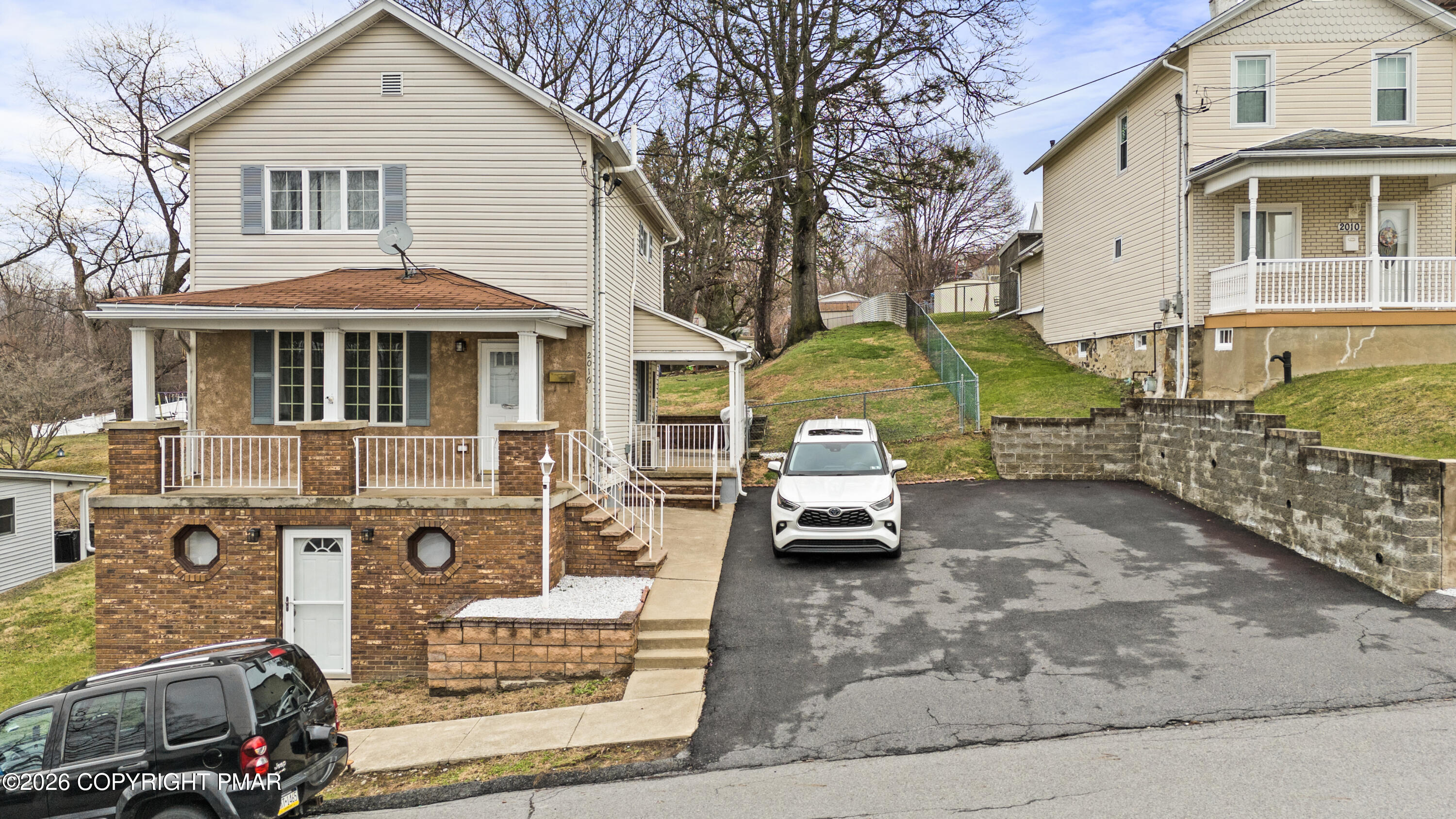 2016 Price Street Scranton, PA 18504 - Photo 9 of 23 DJI_20260321100536_0463_D