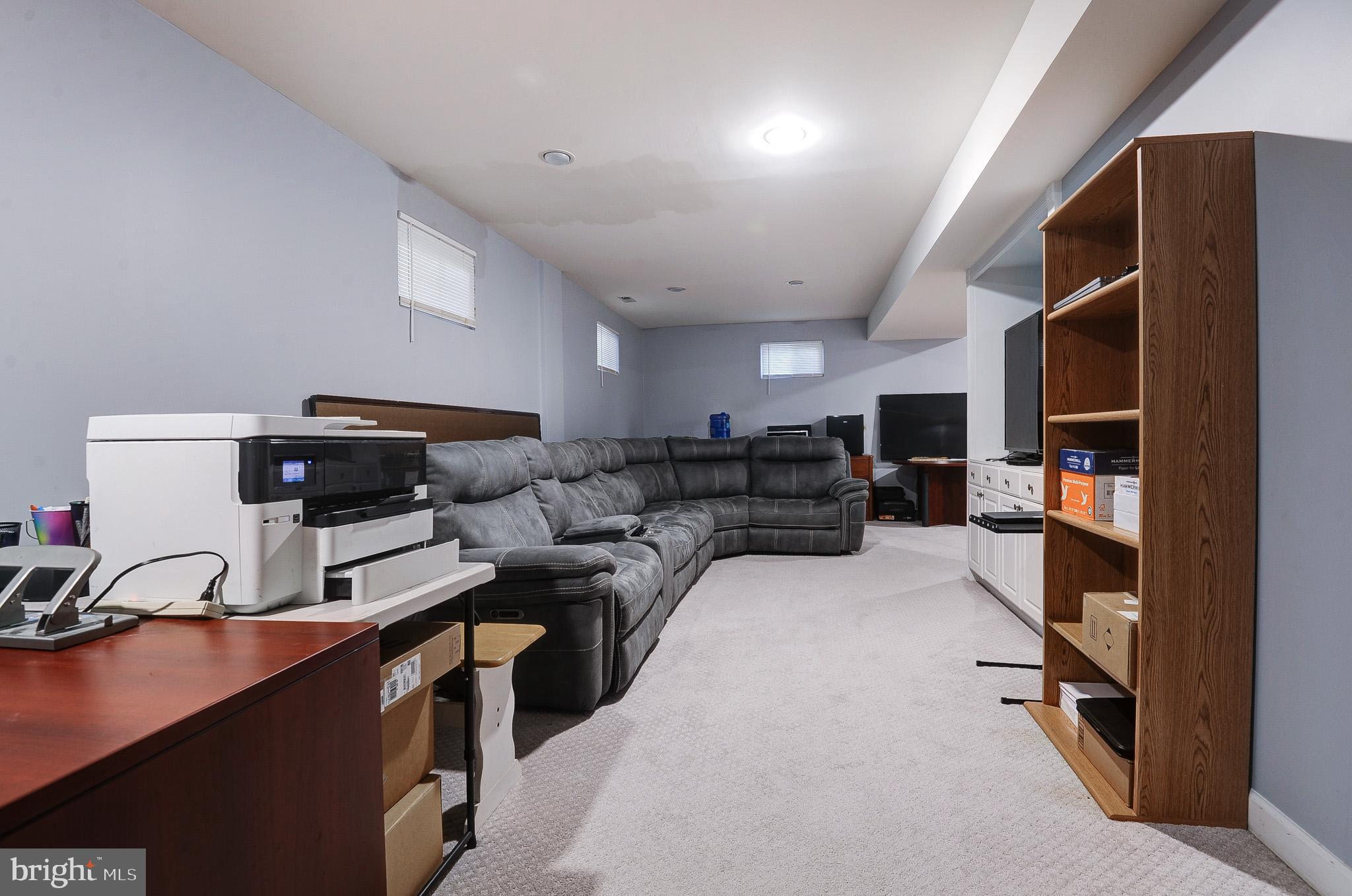 1 Hickory Spring Court Gaithersburg, MD 20882 - Photo 36 of 44