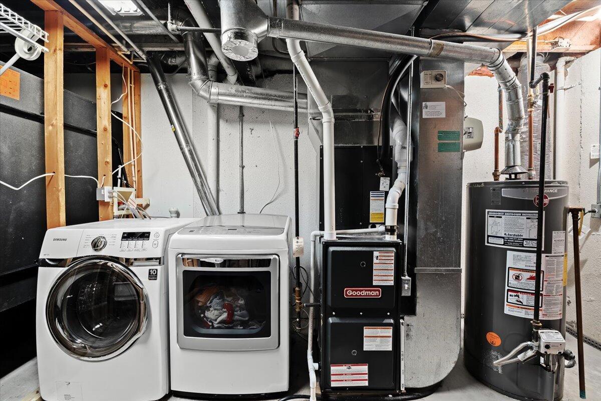 677 Ridgecrest Street Fenton, MI 48430 - Photo 24 of 31 Basement/laundry