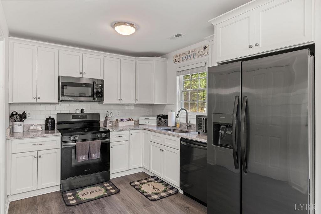 208 Samson Way Madison Heights, VA 24572 - Photo 14 of 44