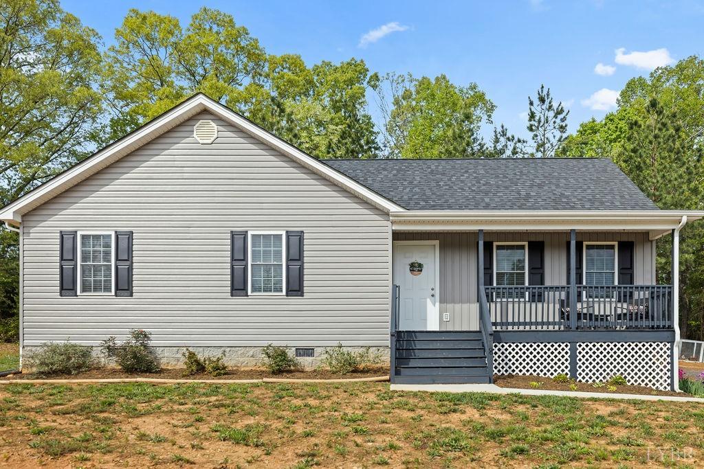 208 Samson Way Madison Heights, VA 24572 - Photo 2 of 44