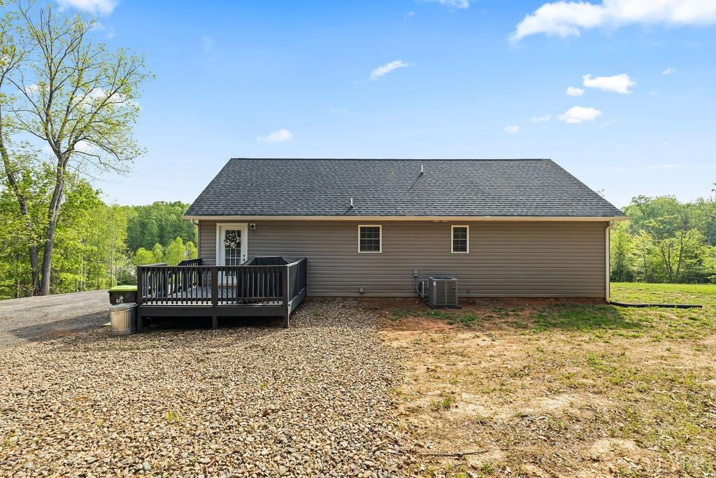 208 Samson Way Madison Heights, VA 24572 - Photo 35 of 44