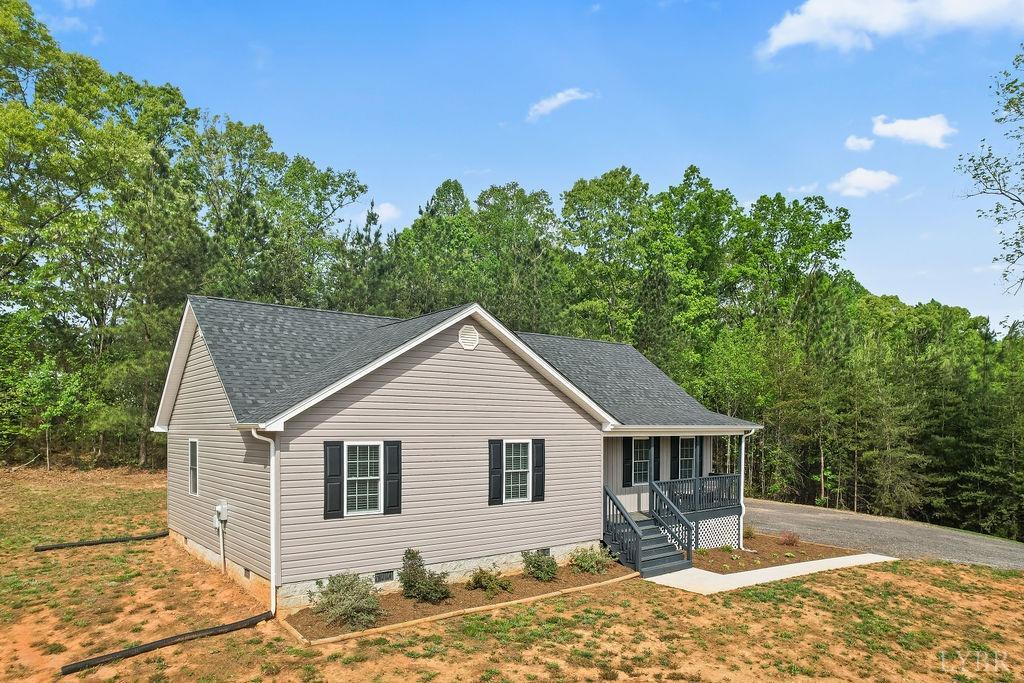 208 Samson Way Madison Heights, VA 24572 - Photo 4 of 44