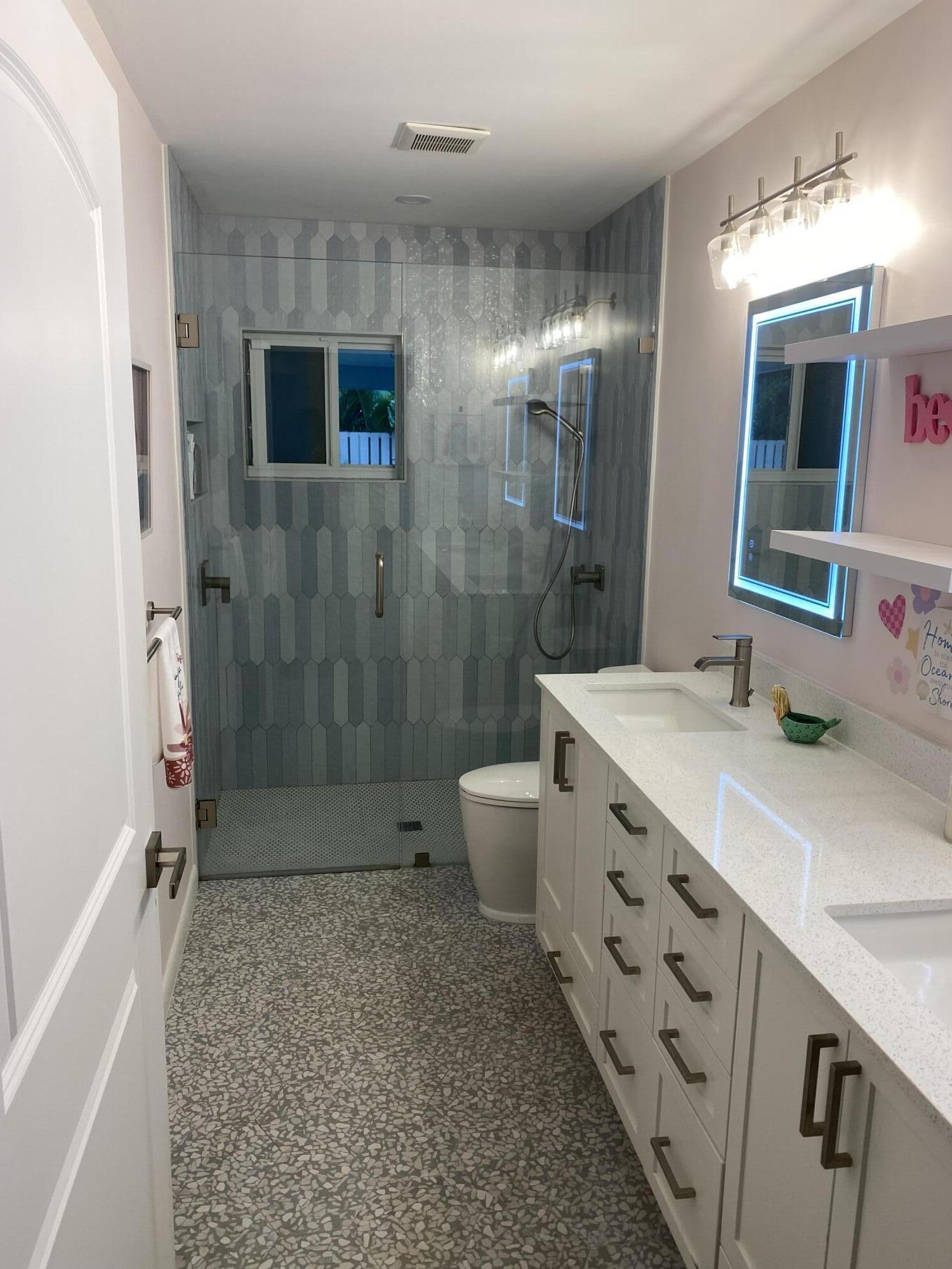 1050 Northwest 6th Terrace Boca Raton, FL 33486 - Photo 7 of 8 guest bathroom