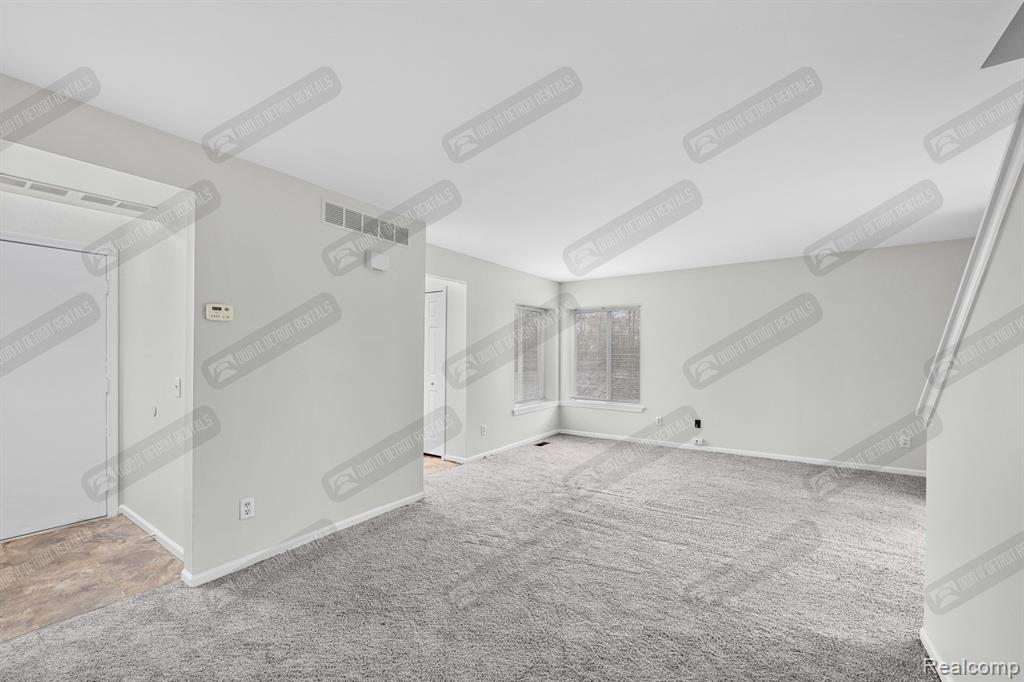 2249 South Commerce Road Walled Lake, MI 48390 - Photo 13 of 26