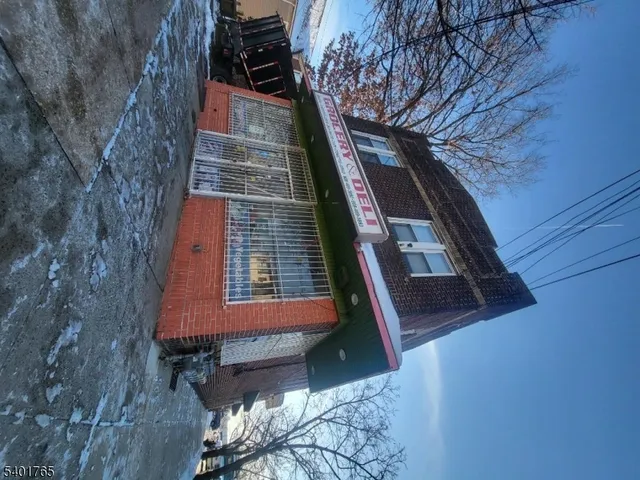 $3,300 | 536 Bayway, Elizabeth, NJ 07202