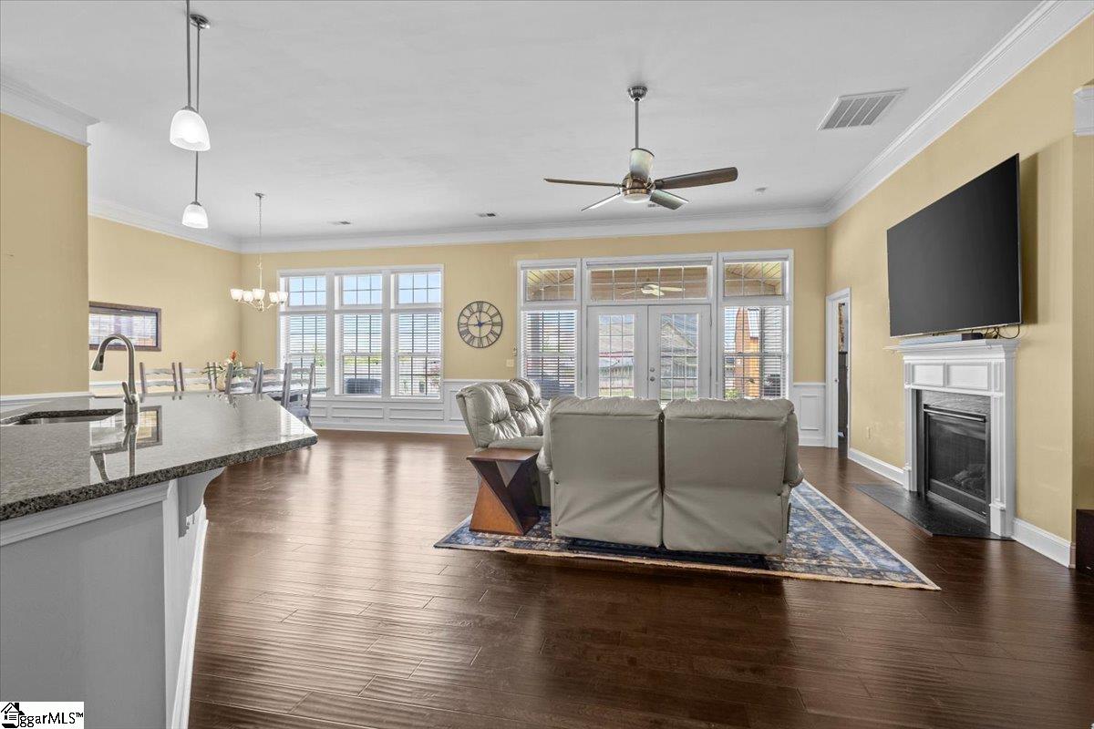 162 Willowbottom Drive Greer, SC 29651 - Photo 2 of 33