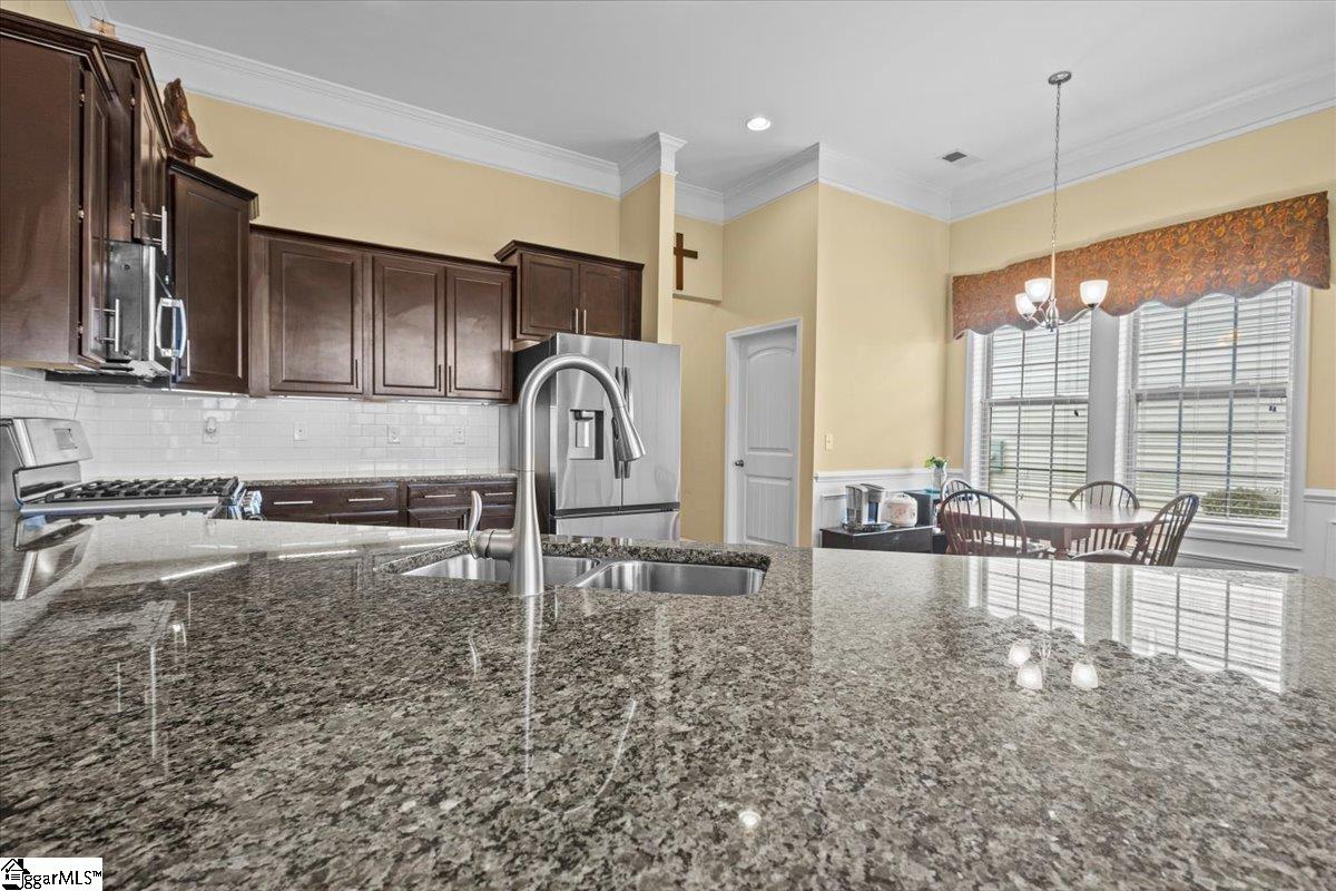 162 Willowbottom Drive Greer, SC 29651 - Photo 6 of 33