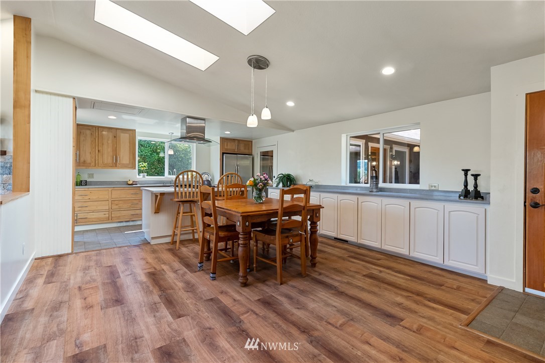 101 Briar Road Bellingham, WA 98225 - Photo 4 of 39