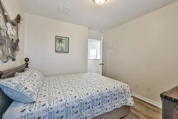$3,680 | 1815 28th Street, Galveston, TX 77550