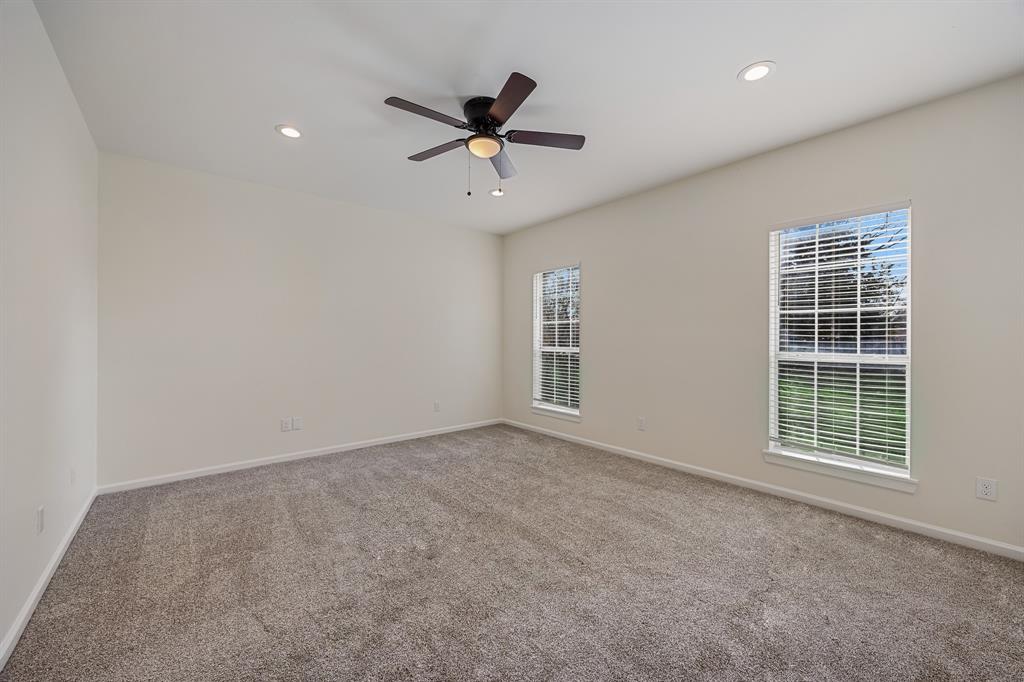 11504 Seagoville Road Balch Springs, TX 75180 - Photo 15 of 25