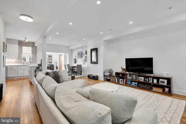 $5,600 | 4008 Marlboro Place Northwest, Washington, DC 20011