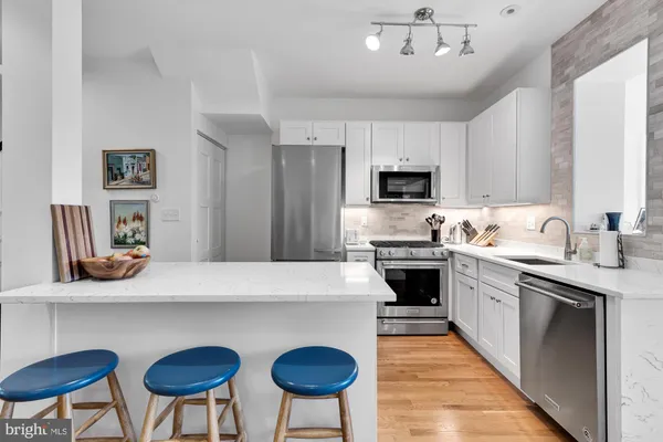 $5,600 | 4008 Marlboro Place Northwest, Washington, DC 20011