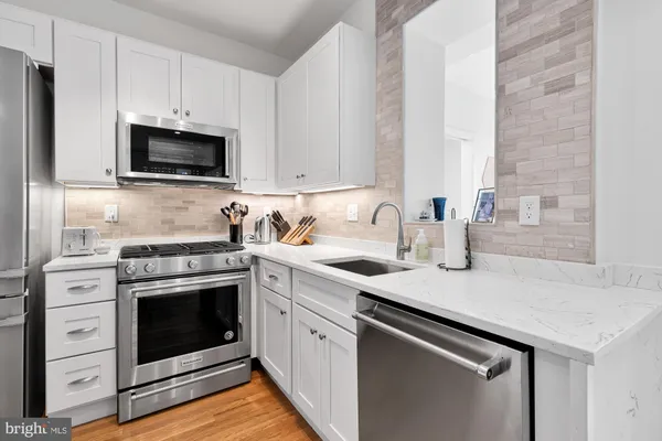 $5,600 | 4008 Marlboro Place Northwest, Washington, DC 20011