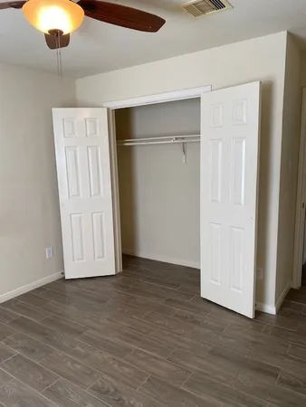 $215,000 | 5080 Hauna Lane, Dickinson, TX 77539