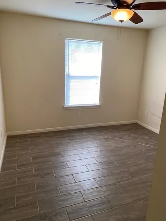 $215,000 | 5080 Hauna Lane, Dickinson, TX 77539