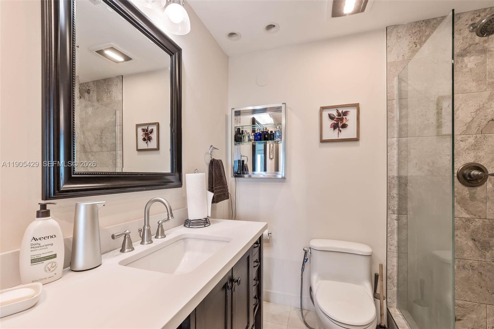 60 Southwest 13th Street, Unit 3401 Miami, FL 33130 - Photo 24 of 42 Three full bathrooms.