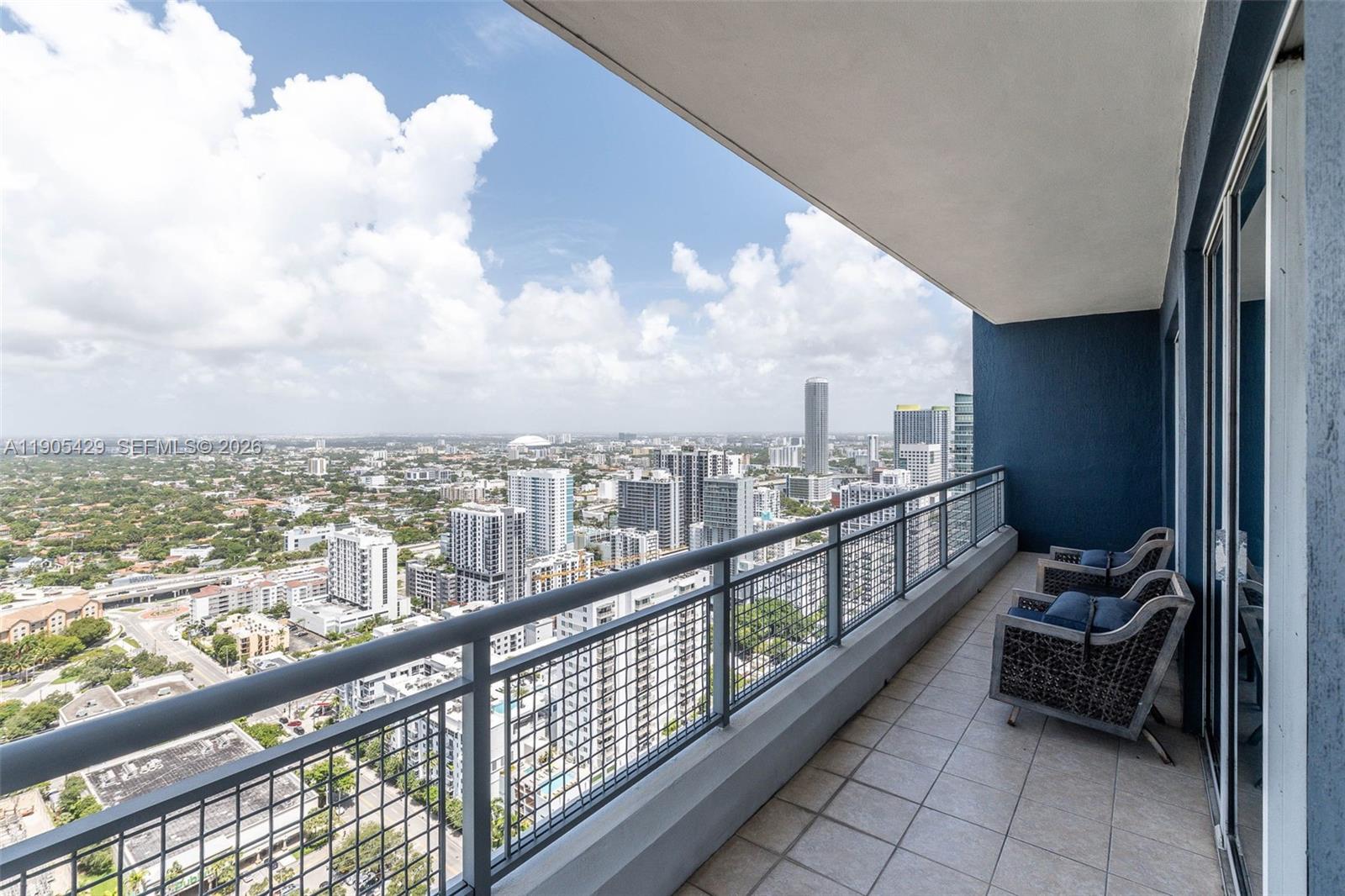 60 Southwest 13th Street, Unit 3401 Miami, FL 33130 - Photo 8 of 42 Stacked....(over and under) corner balconies...... One of two.