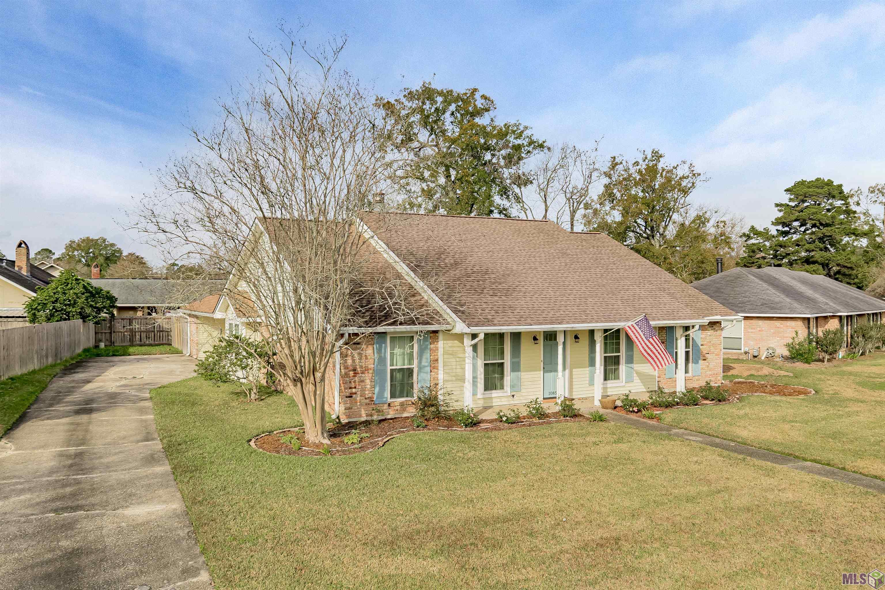 10859 Cal Road Baton Rouge, LA 70809 - Photo 1 of 11