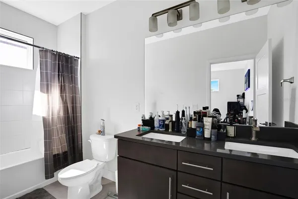 $6,000 | 2506 West Cleveland Street, Unit 9, Tampa, FL 33609