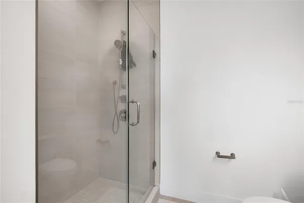 $6,000 | 2506 West Cleveland Street, Unit 9, Tampa, FL 33609