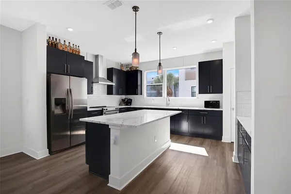 $6,000 | 2506 West Cleveland Street, Unit 9, Tampa, FL 33609