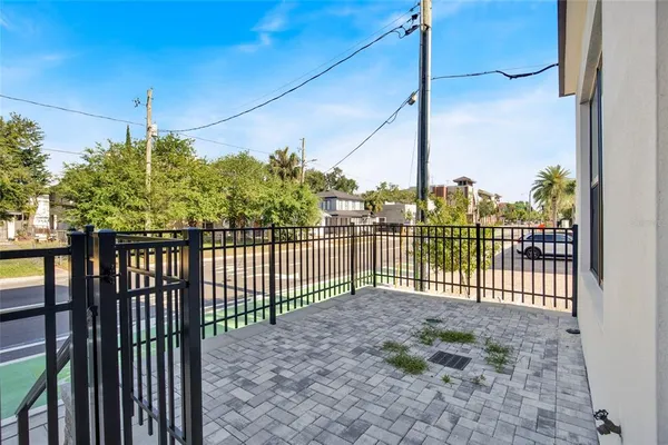 $6,000 | 2506 West Cleveland Street, Unit 9, Tampa, FL 33609