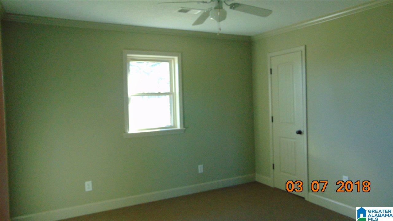 319 County Road 729 Jemison, AL 35085 - Photo 11 of 21