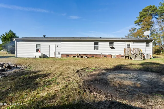 $185,000 | 1224 Highway 11, Willard, NC 28478