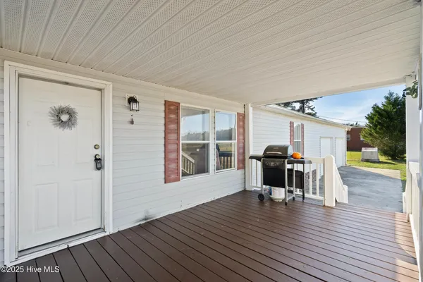 $185,000 | 1224 Highway 11, Willard, NC 28478