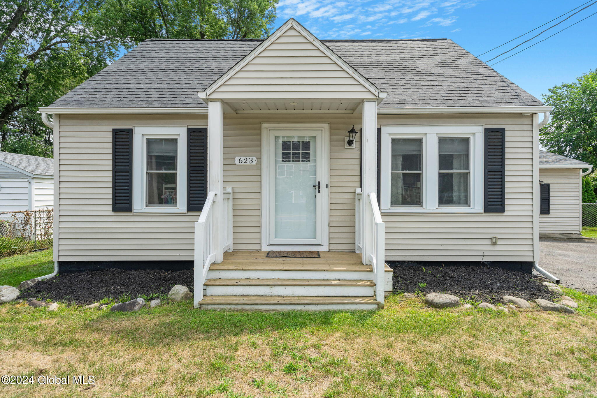 623 Mariaville Road Rotterdam, NY 12306 - Photo 3 of 53 3-web-or-mls-623-mariaville-rd