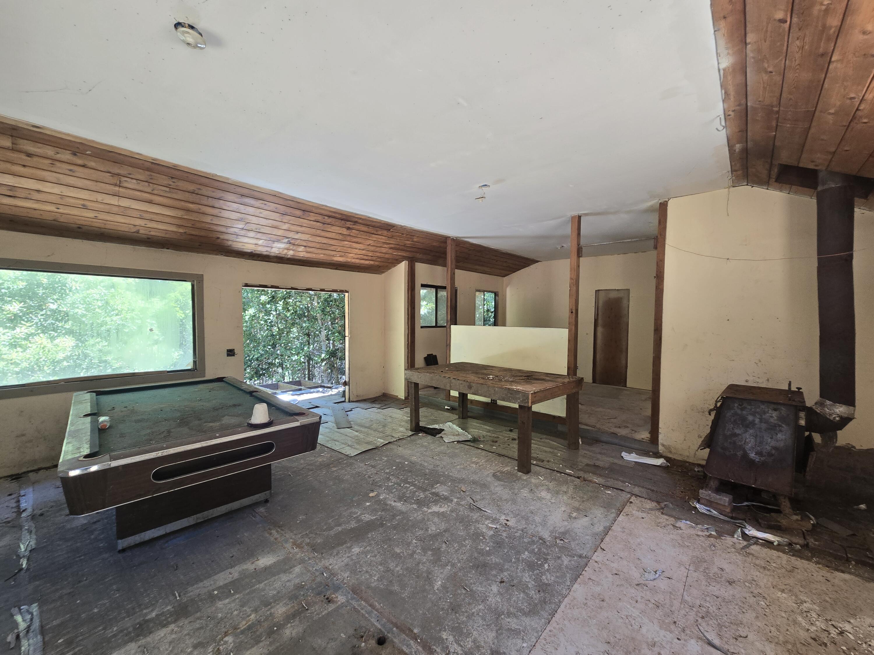 2126 China Creek Road Garberville, CA 95542 - Photo 3 of 40