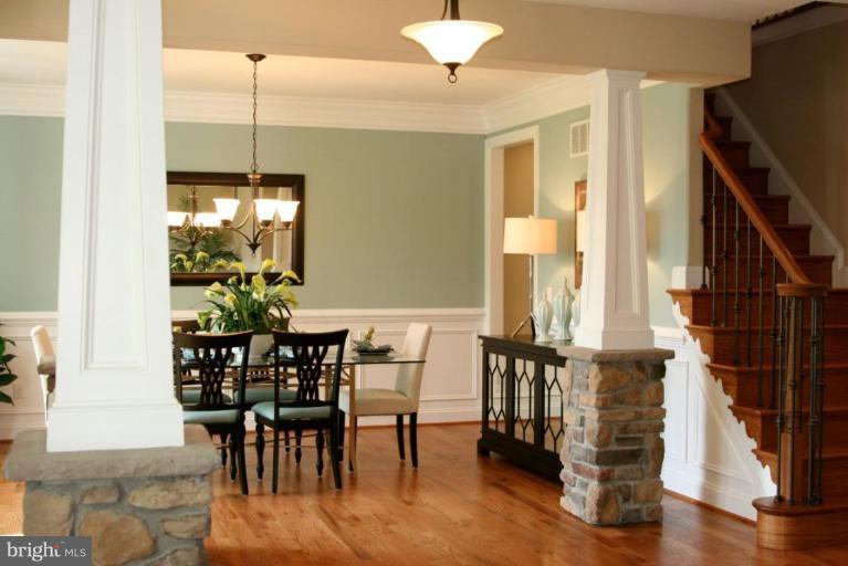 12652 Frederick Road West Friendship, MD 21794 - Photo 3 of 12 Dining Area