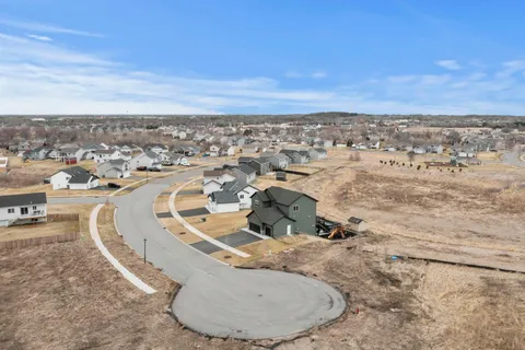 $565,000 | 4130 89th Street, Monticello, MN 55362